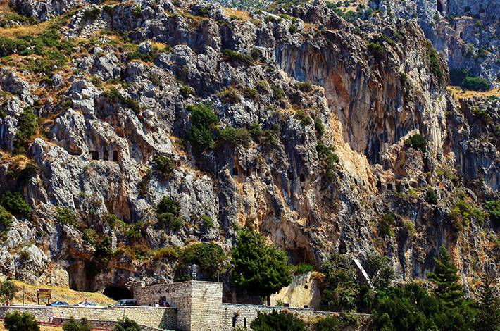 Hatay ST. Pierre Anıt Müzesi Hz İsanın oniki havarisinden St Pierre antakya hristiyanlık kilise misyonerlik Azsis petrus