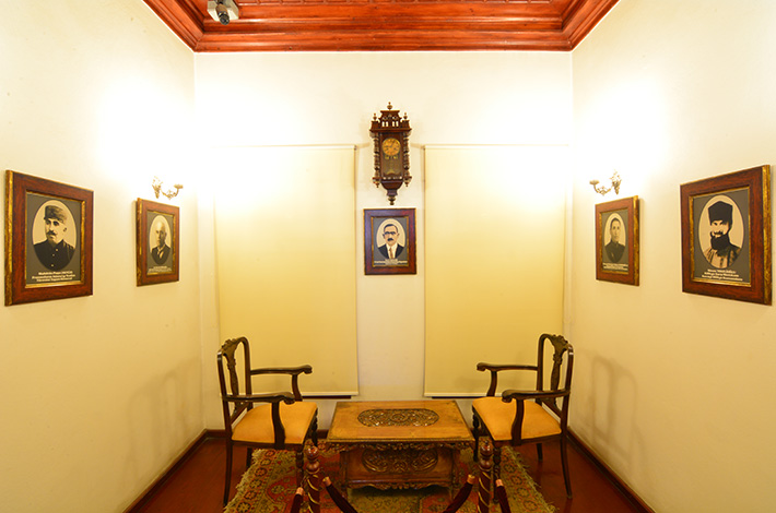 ADANA ATATÜRK EVİ MÜZESİ suphi paşa konağı cumhuriyetin ilanı lider Atatürk Tepebağ Konağı