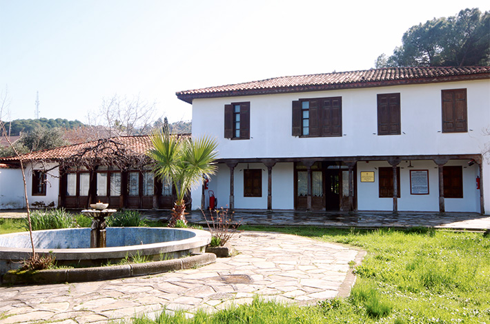 AYDIN YÖRÜK ALİ EFE EVİ MÜZESİ bey evi aydın bölgesi milli geleneksel anlayış